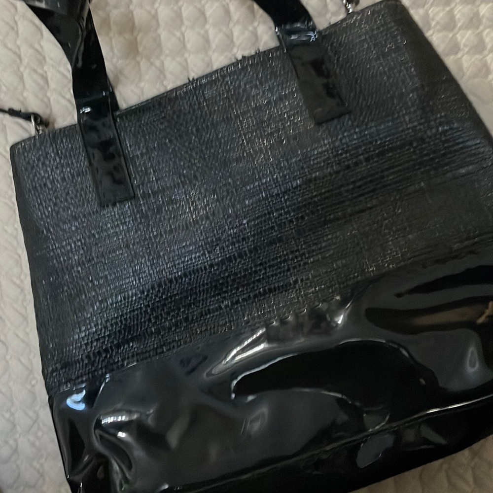 Black carry all bag